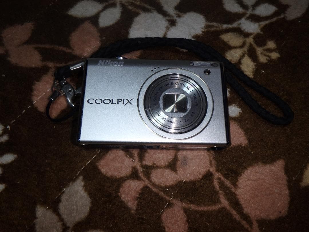 動作品 NIKON S640 COOLPIX デジタルカメラ