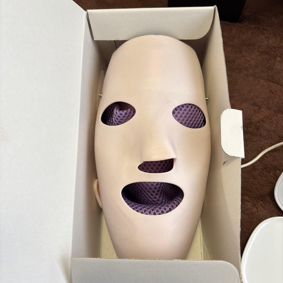 モイスティーヌ 美顔器&マスク