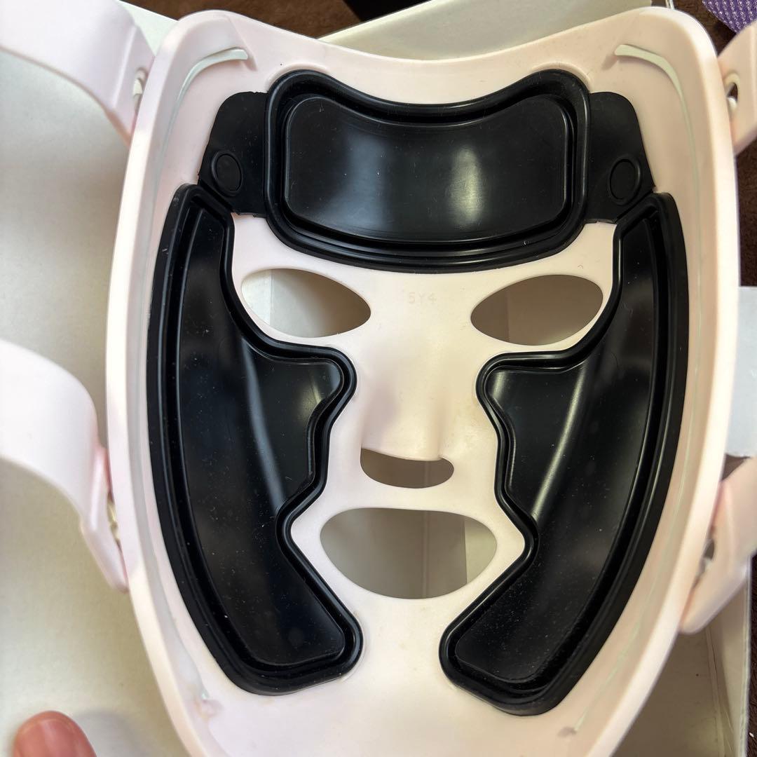 モイスティーヌ 美顔器&マスク