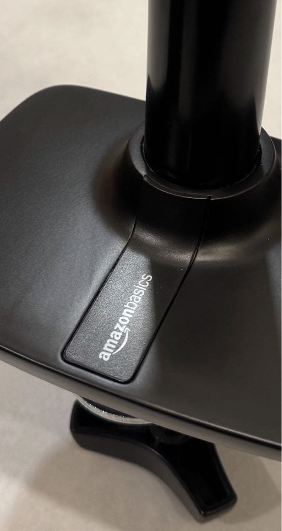 Amazon basics （ErgotronのOEM）