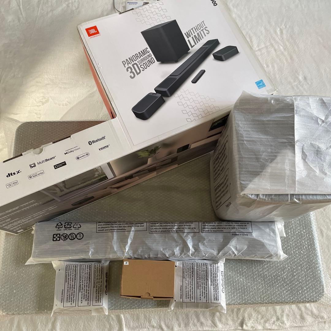 JBLサウンドバーBAR 1000 ATOMS搭載迫力サラウンド昨年末購入