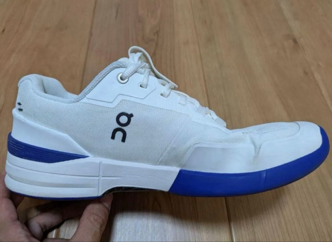 on テニスシューズ the Roger pro　27cm ※箱付き