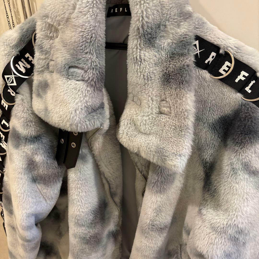 レフレム　パーカー(白)(値下げしました)