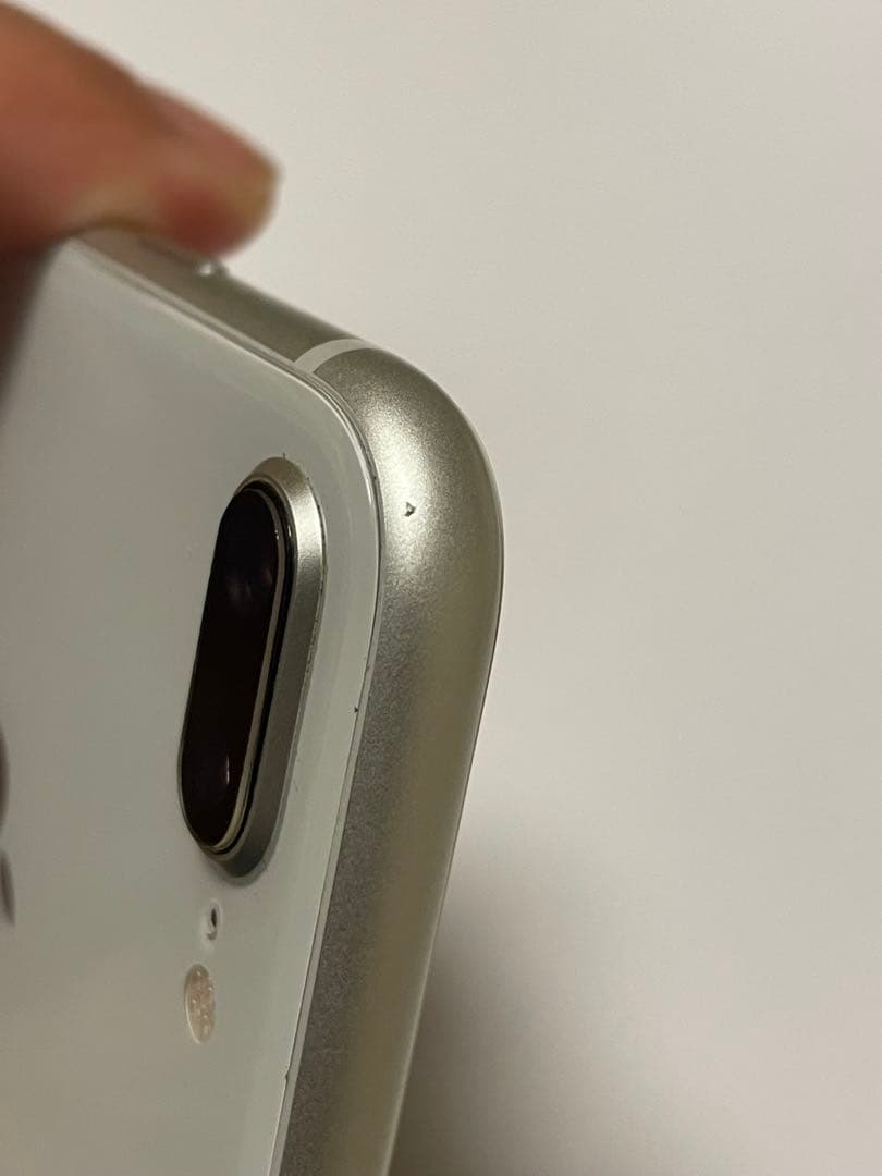 iPhone8 Plus SIMフリー ホワイト 箱付き 容量95%