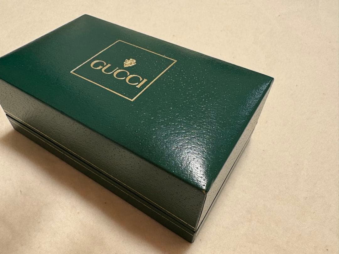 GUCCI ゴールド 腕時計 ベゼル　動作未確認