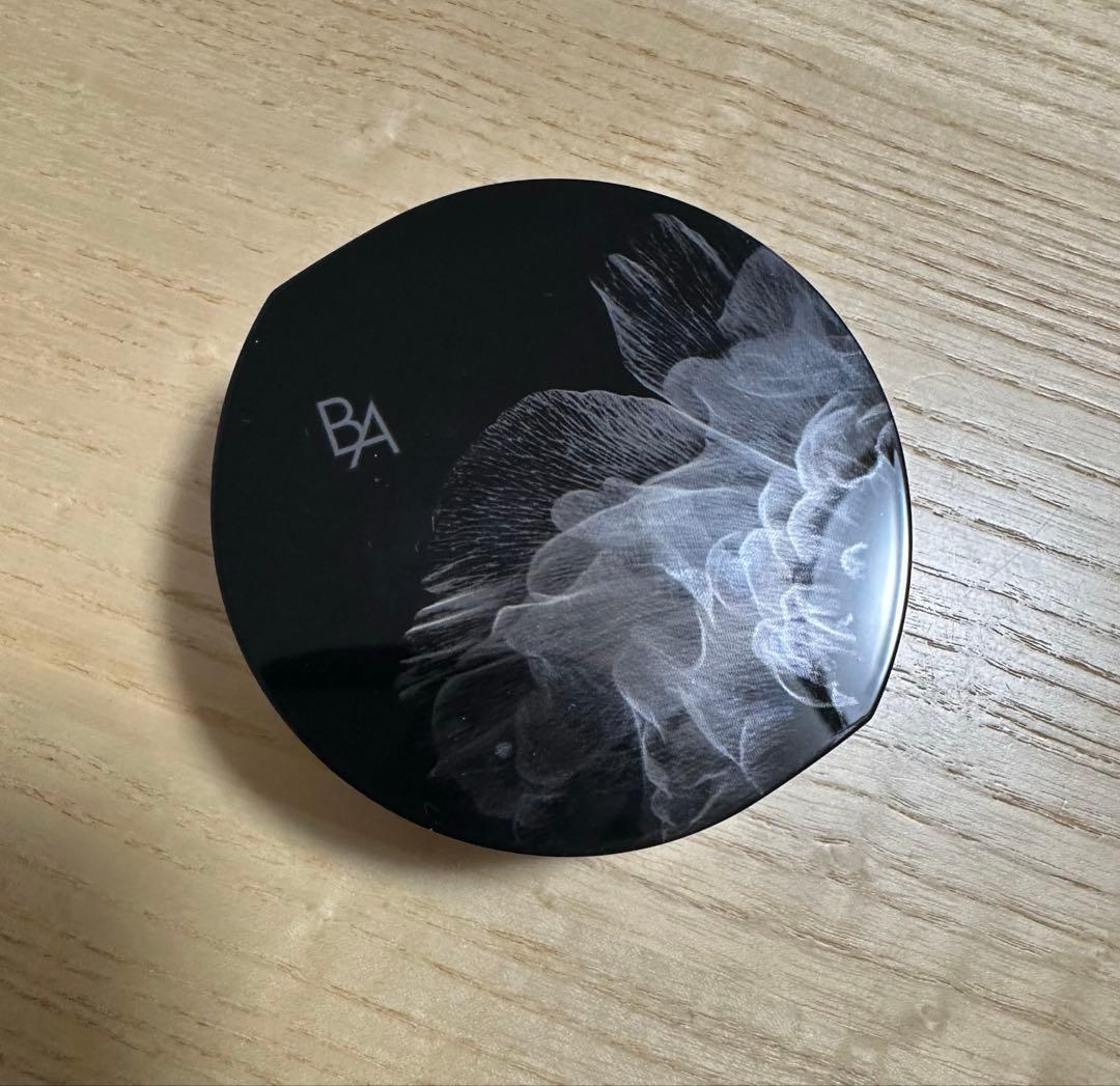 POLA BAセラムクッションファンデーションN1 、デイセラムリキッド