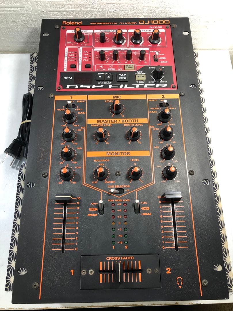 Roland ローランド　DJ-1000