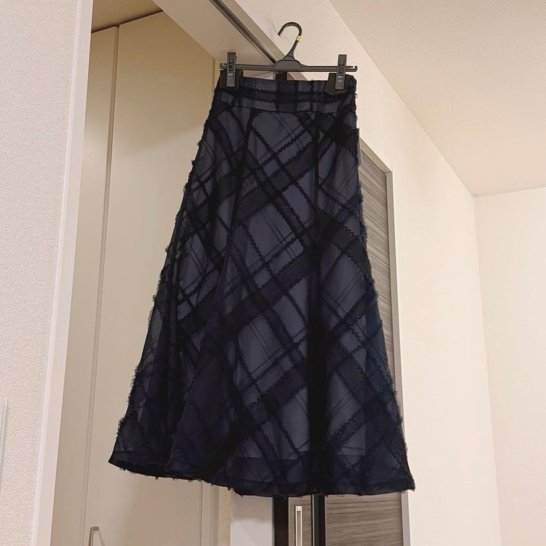 【新品タグ付き】Mystrada チュールチェック刺繍スカート ネイビー