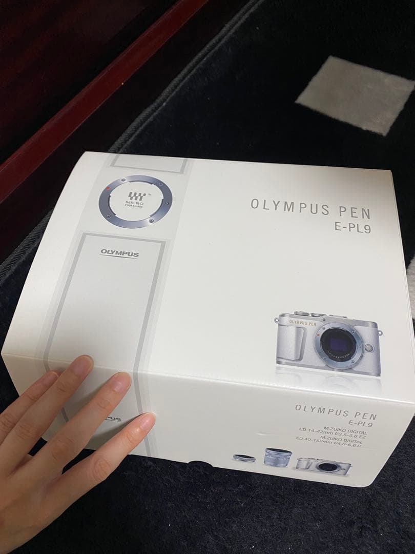 値下げ‼️Olympus E-PL9★ミラーレス一眼カメラ