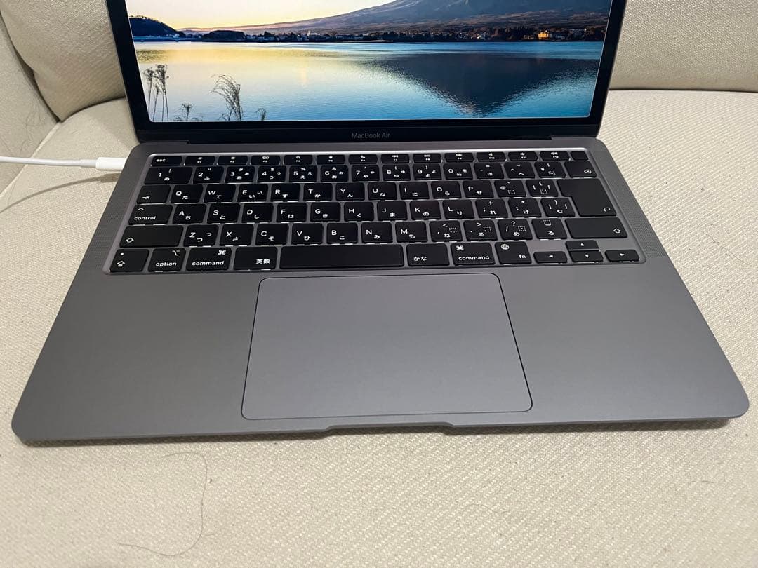MacBook本体 MacBook Air M1 2020 8GB 256GB