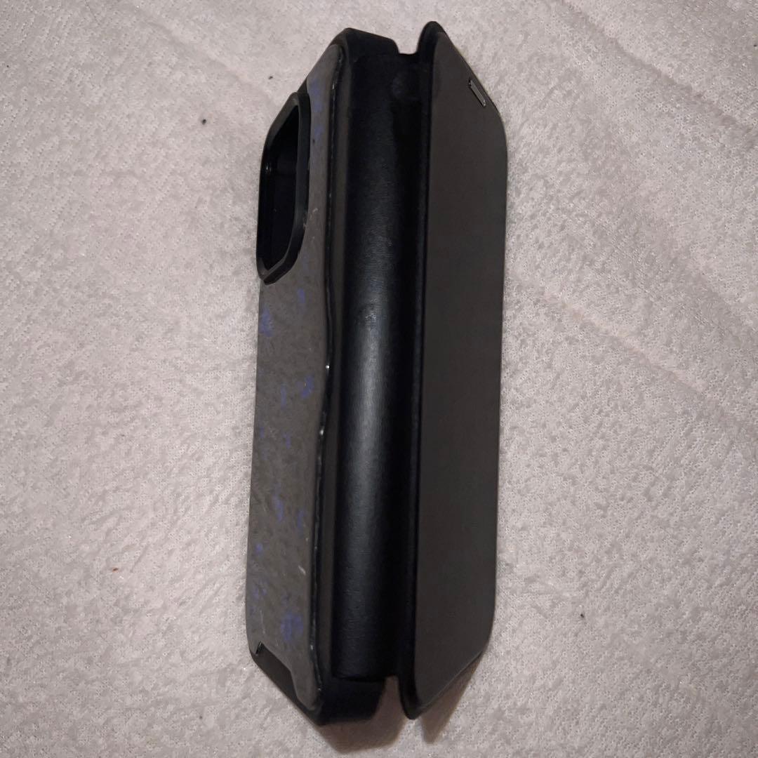 iPhone15Pro カーボン 手帳ケース