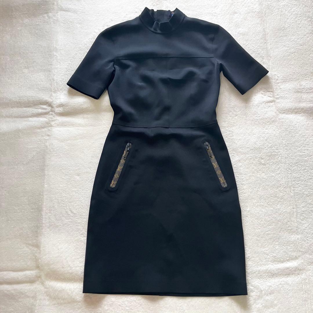 ★美品★ルイヴィトン　ショートスリーブハイネックフィットドレス 34 付属品あり