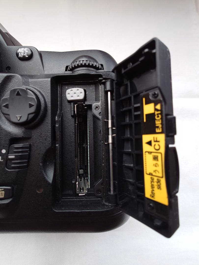 美品　Nikon D70s ボディ　CCDセンサー