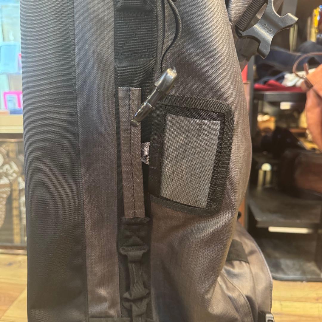 と*ー様 E129◆イーグルクリーク　PRVトランク30　キャリーケース　ブラッ