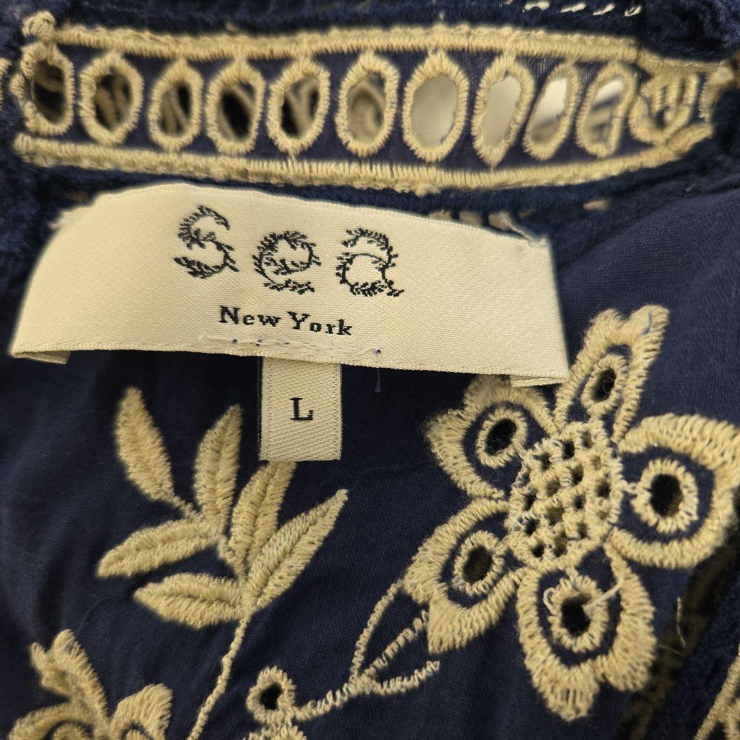 シーニューヨーク 刺繍入りネイビー長袖ブラウス