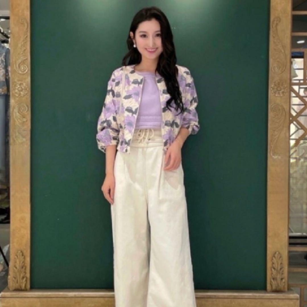 【美品】　グレースコンチネンタル　刺繍　フラワーブルゾン　パープル　ダイアグラム