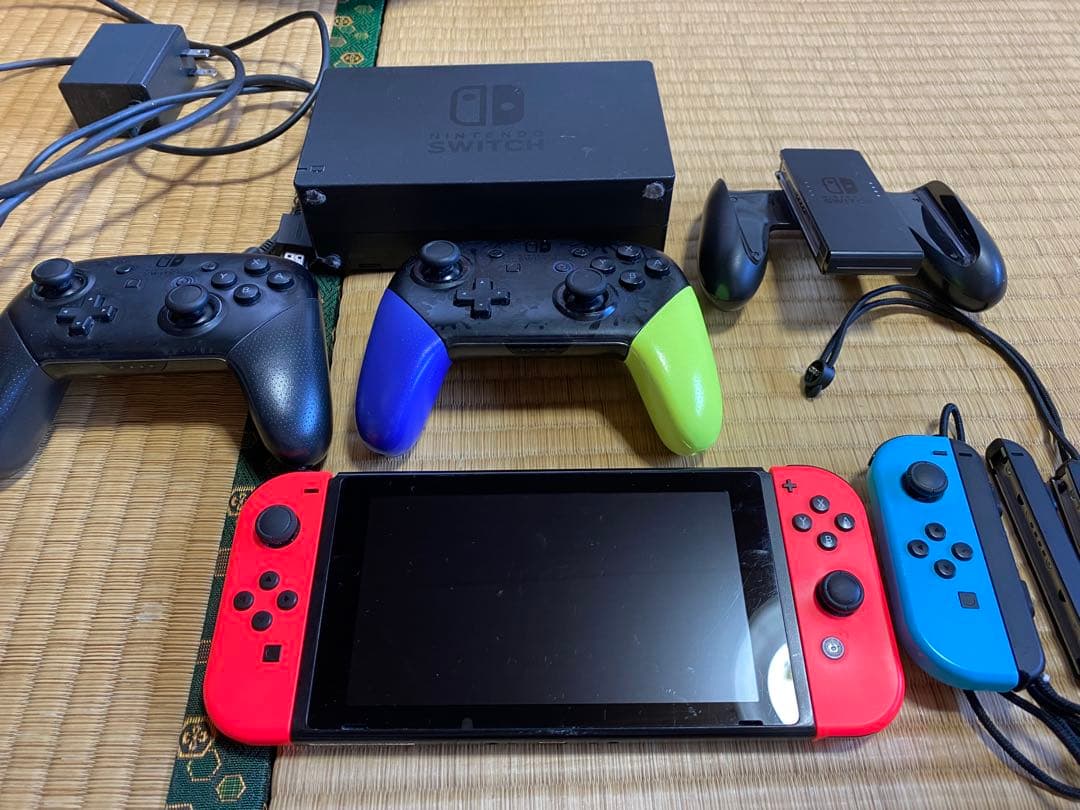 ※注意書必読！Nintendo Switch 赤/青 本体 コントローラー付き