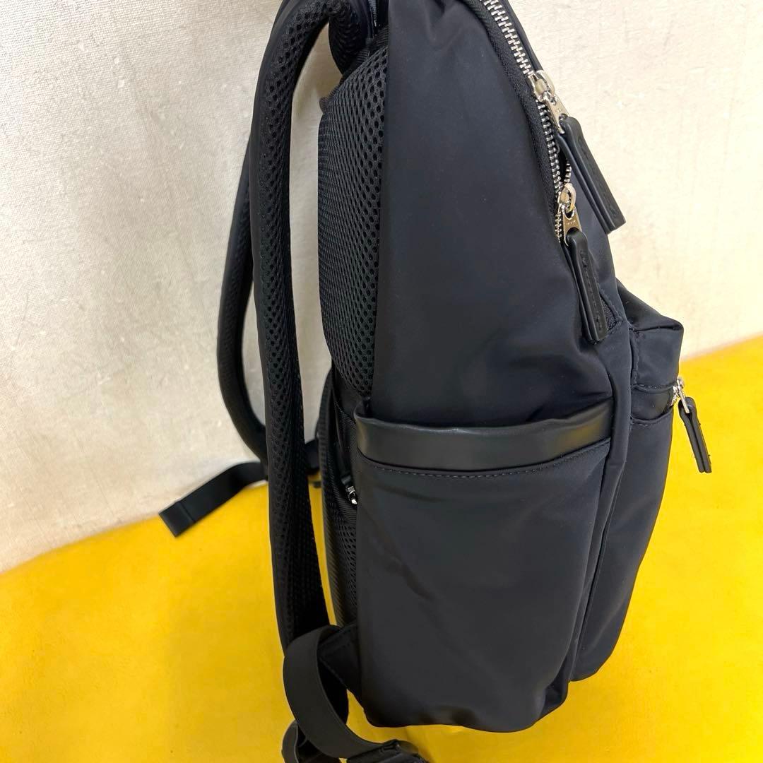 未使用❣️ DRESSTERIOR(Ladies)軽量リュックブラック