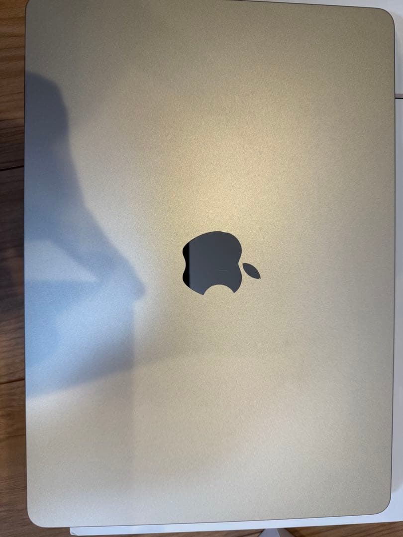 MacBook Air M2 13インチ 8GB 256GB SSD 初期化済み