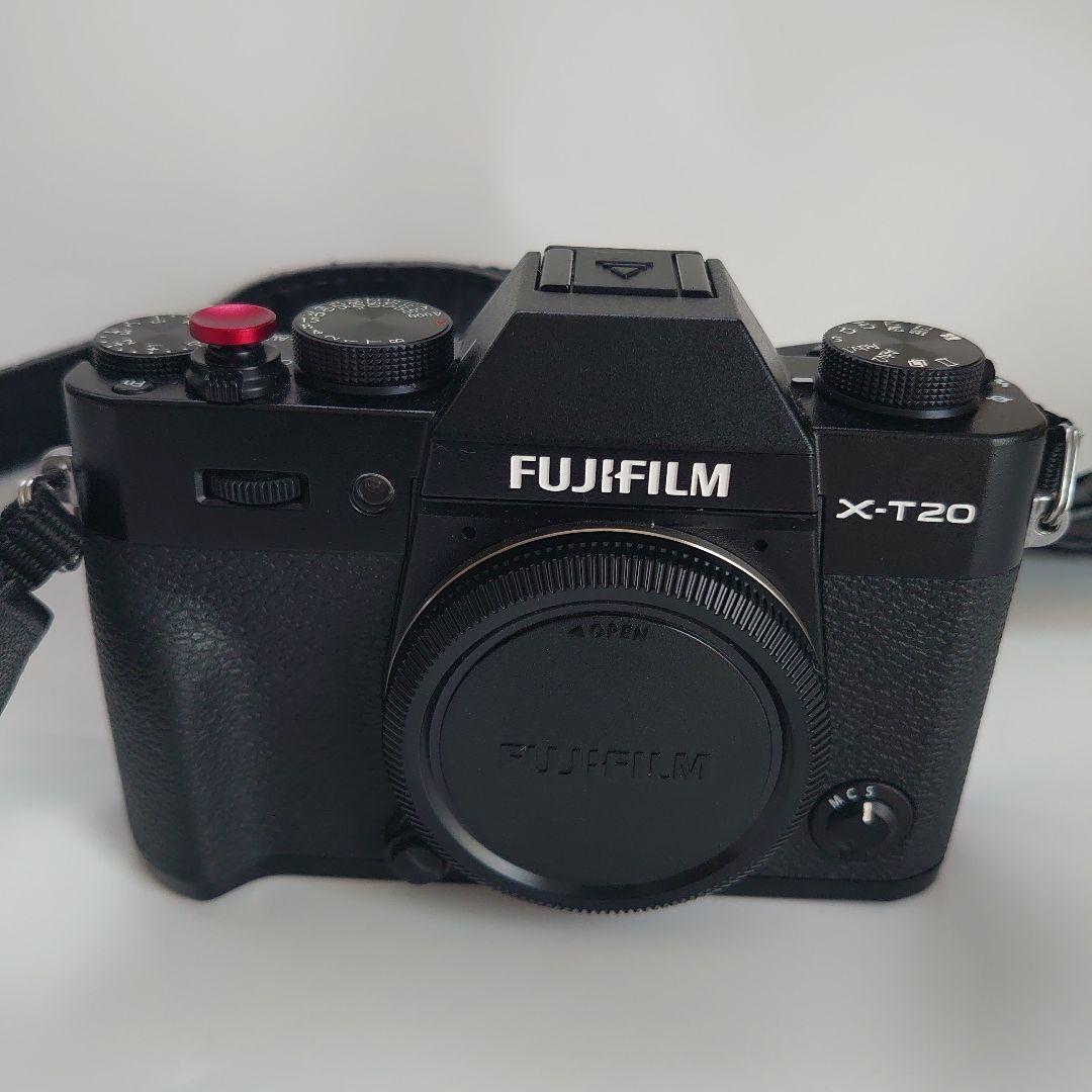 【美品】Fujifilm X-T20 デジタル一眼レフ 純正バッテリー2個付き