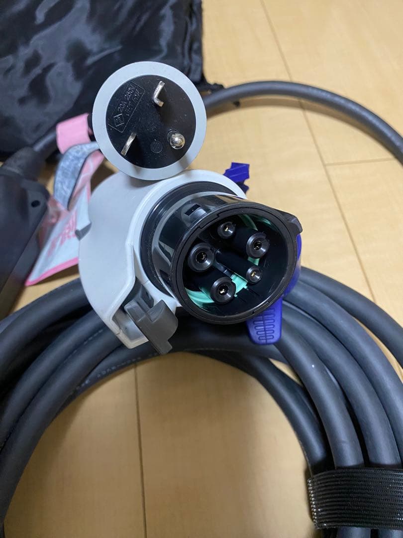 【最新型番】【最新ロゴタイプ】日産リーフ純正充電ケーブル6WX0A （11）