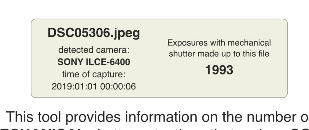 撮影回数1993回　SONY α6400 ボディ本体　Eマウント ミラーレス一眼