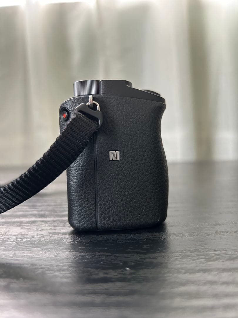 撮影回数1993回　SONY α6400 ボディ本体　Eマウント ミラーレス一眼