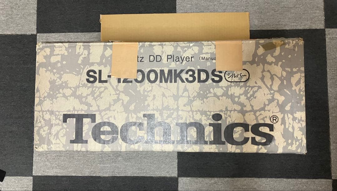 Technics SL-1200MK3Dターンテーブル