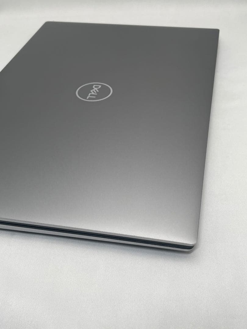 Windowsノート本体 Dell Precision5560 Xeon W11955M RTXA2000