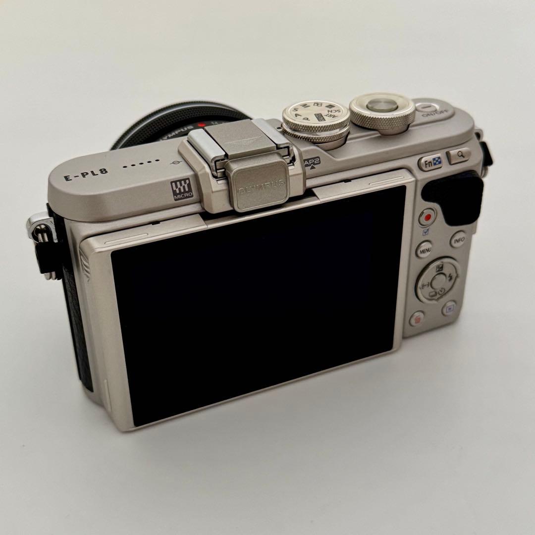 OLYMPUS PEN E-PL8 付属品完備