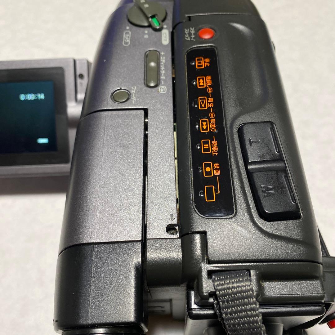 SONY VideoHi8 Handycam CCD-TRV60 ⑦