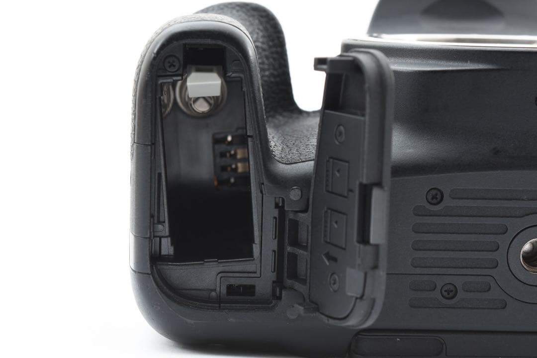 保証付き/一眼レフカメラ/Canon EOS Kiss X9iダブルレンズセット