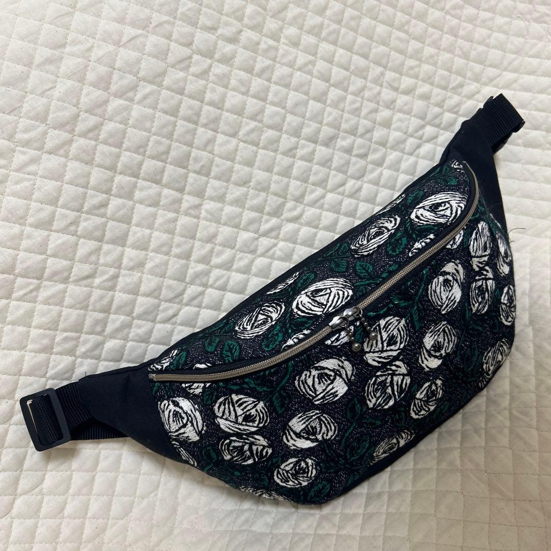 ミナペルホネン　2wayボディバッグ　rosyネイビー　ハンドメイド