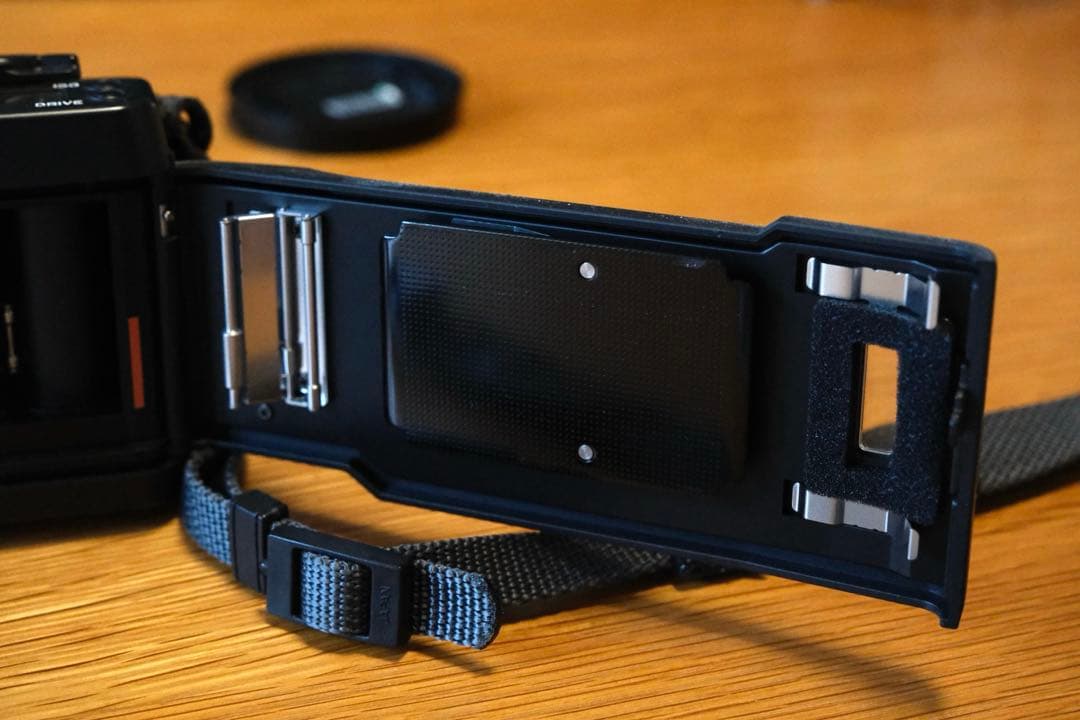 CONTAX Aria レンズ25mm/F2.8単焦点レンズ付