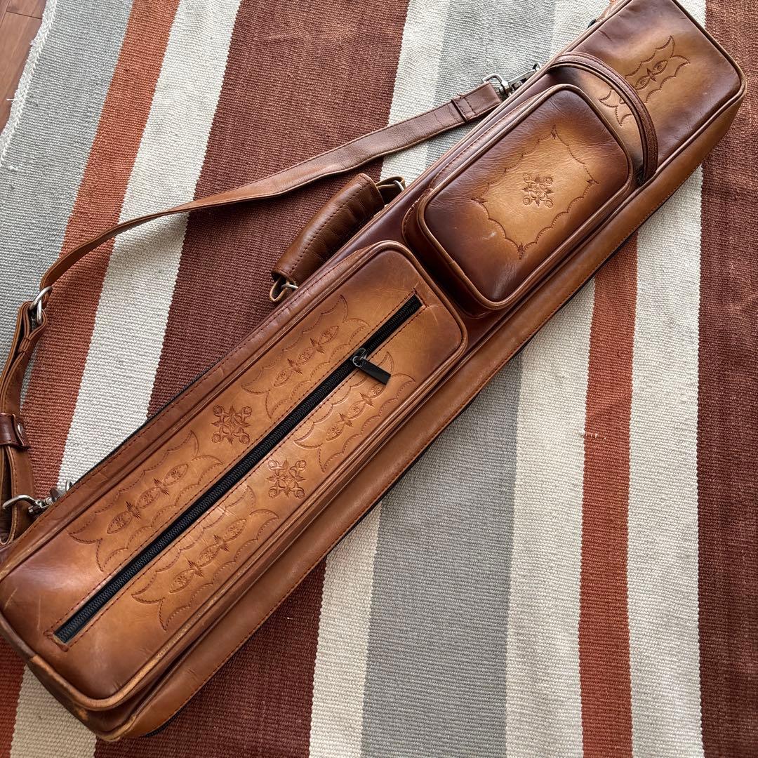 \"INSTROKE''cuecase バタフライ型 中古