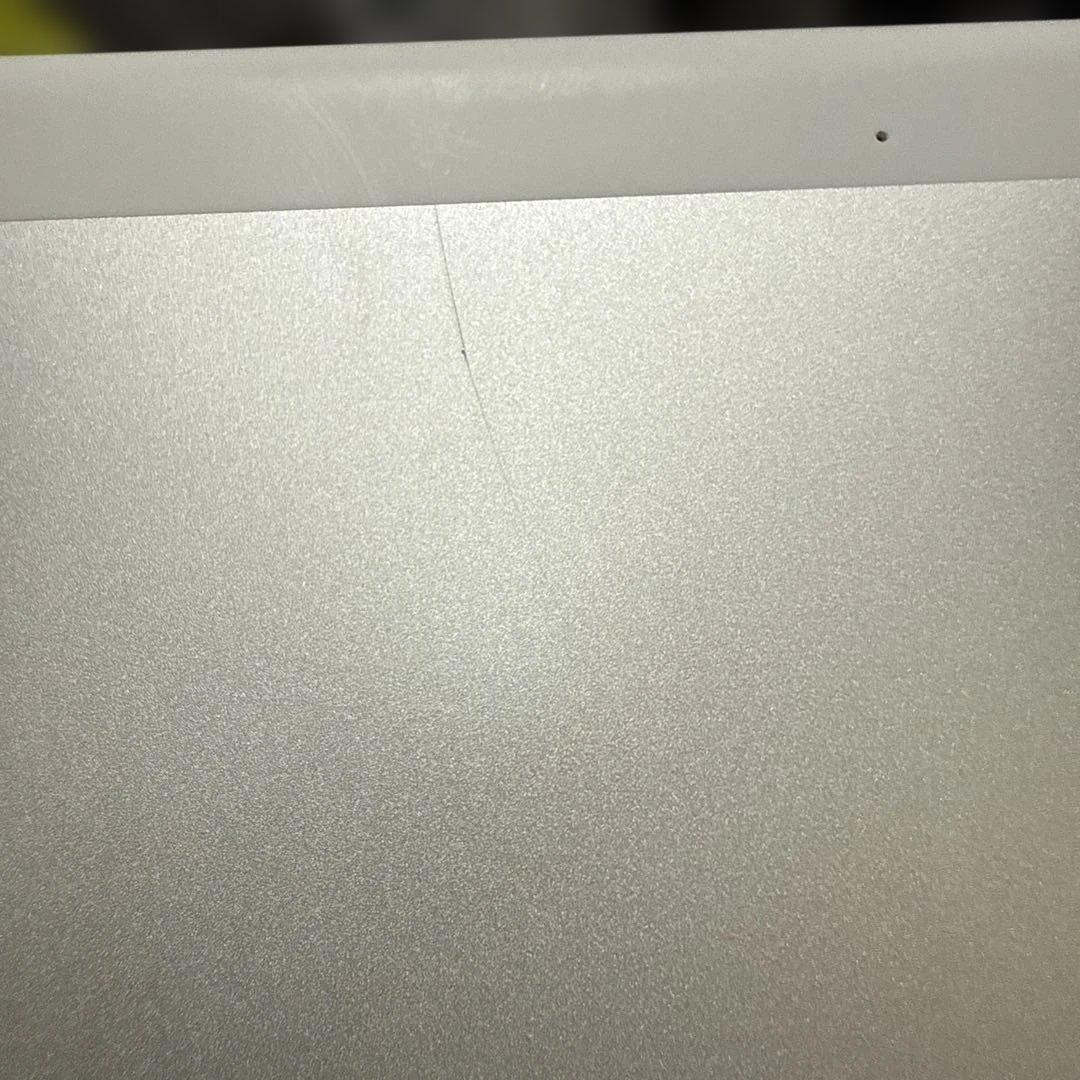 Apple iPad 第7世代セルラー版　SIMフリーA2198 シルバー美品