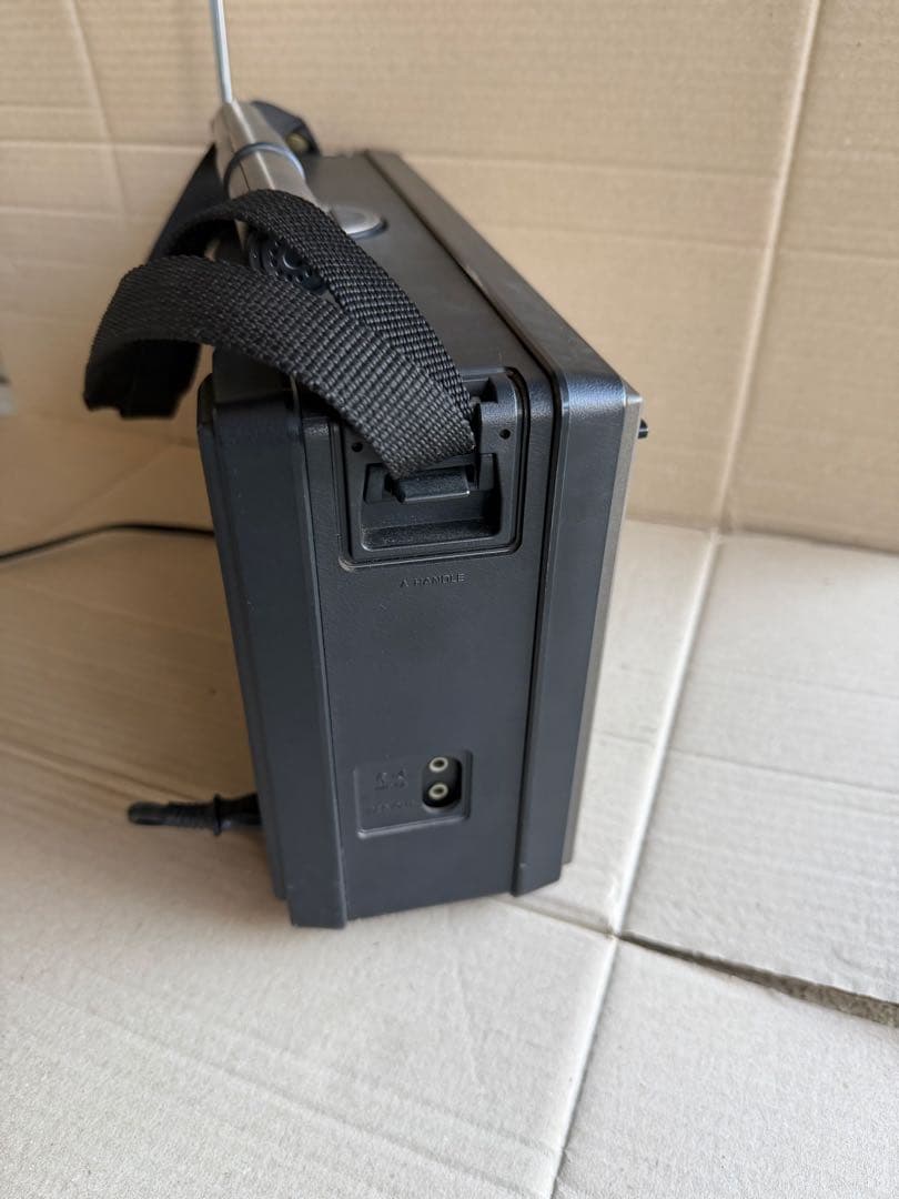 National Panasonic RF-2200 ラジオ