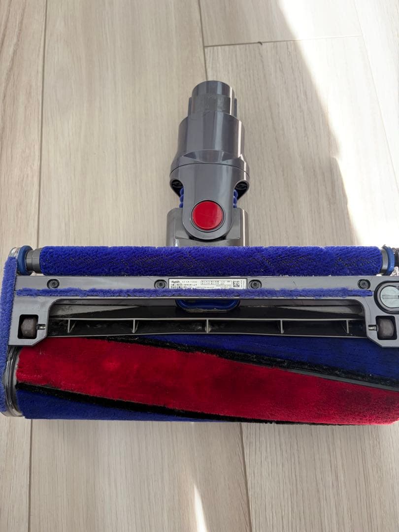 Dyson SV10 FF3 v8 fluffy 各種アタッチメント付き