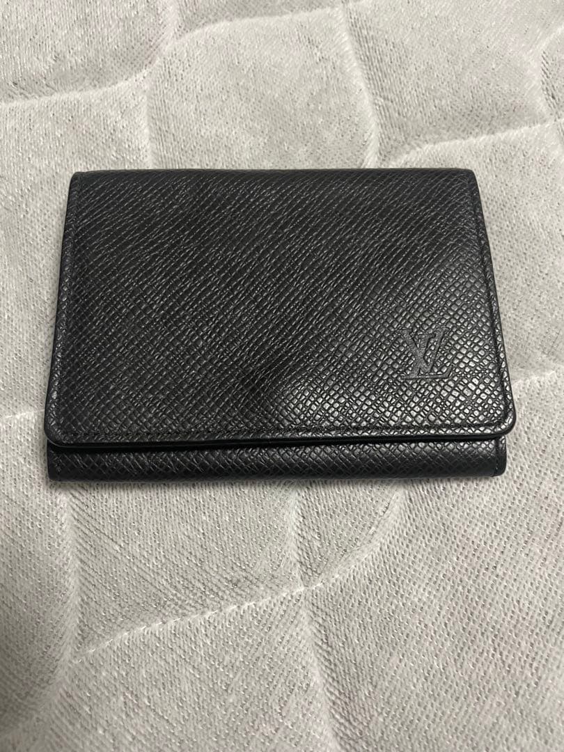 VUITTON ヴィトン　タイガー名刺入れ　（K.Y）ネーム入り