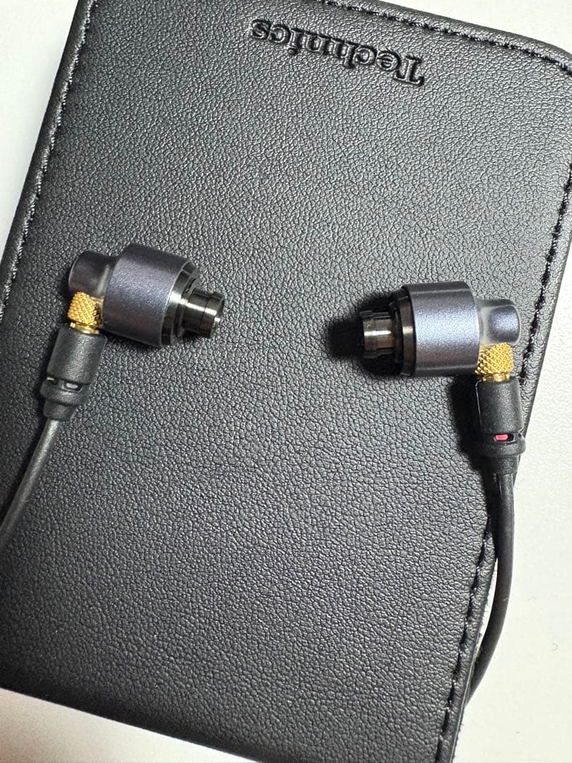 イヤホン Technics EAH-TZ700