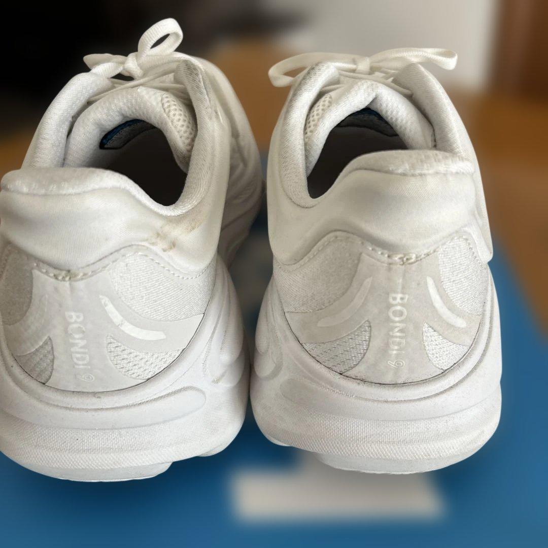 ホカ　HOKA ボンダイ9 28cm