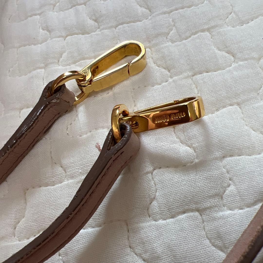 miu miu ショルダーバッグ