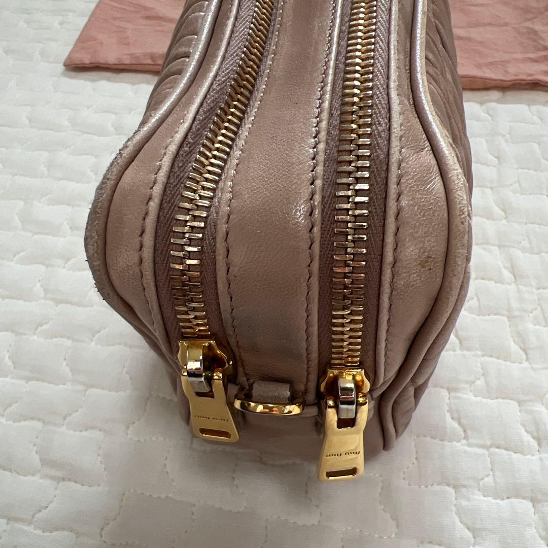 miu miu ショルダーバッグ