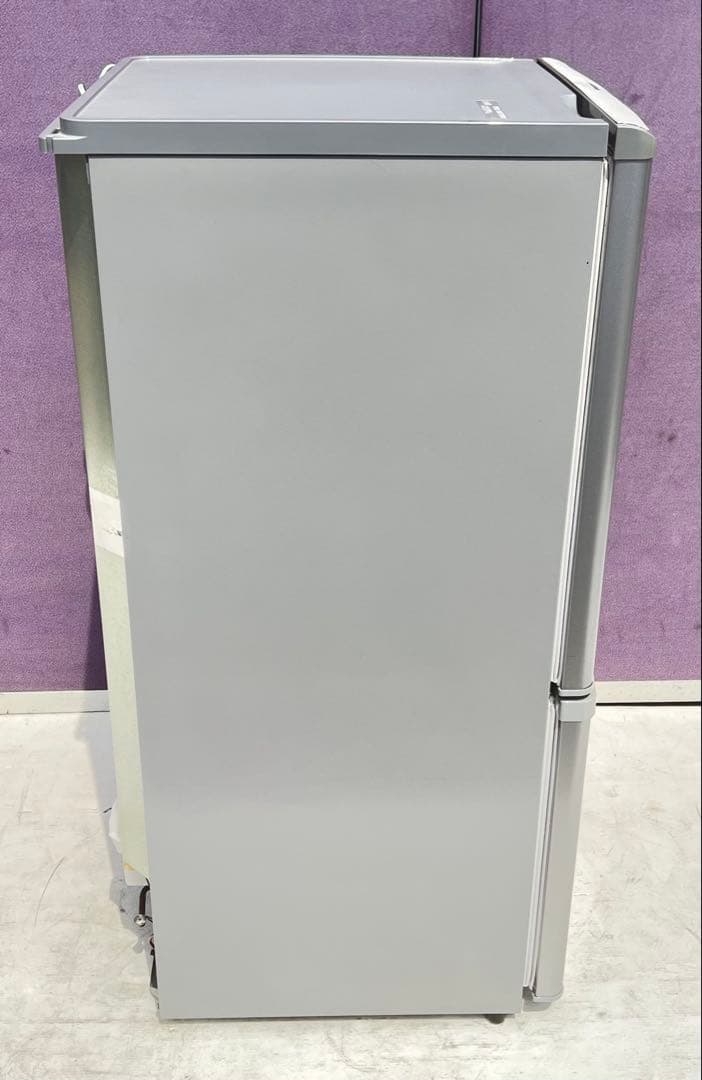 Panasonic ノンフロン冷凍冷蔵庫 品番 NR-B143W-S 2010年