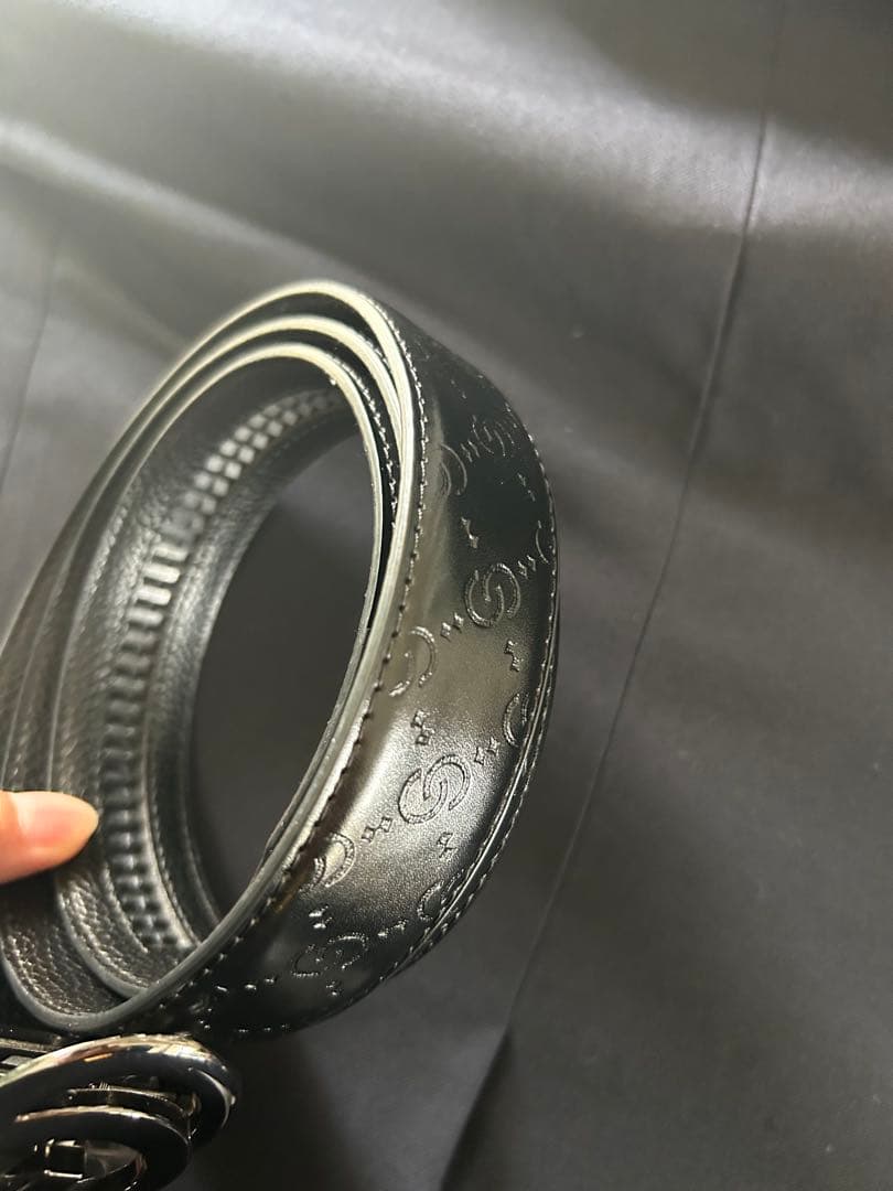 GUCCI/ ブラック エンボス加工 ベルト 値下依頼⭕️ 即購入可