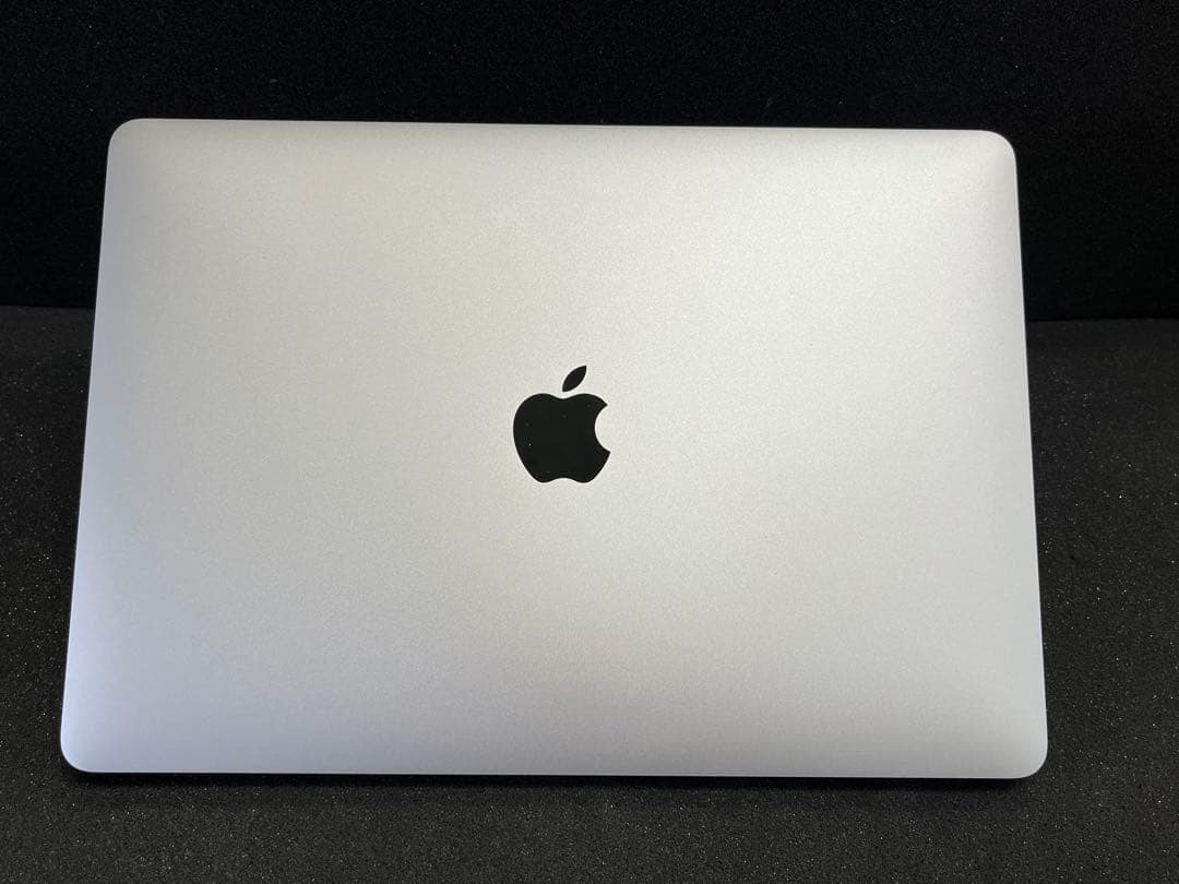 i7&16GB&1TB SSD搭載！MacBook Pro 13インチ 2016