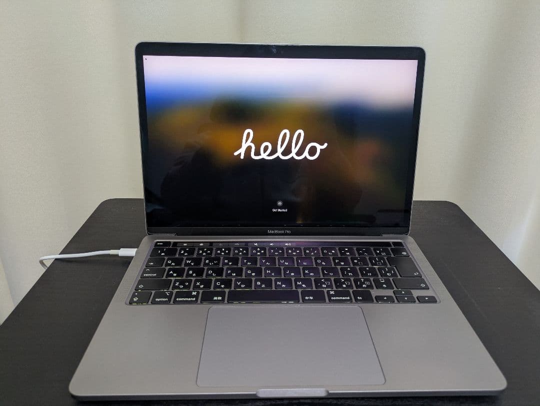 MacBook Pro 13インチ 2020 USBハブ付き