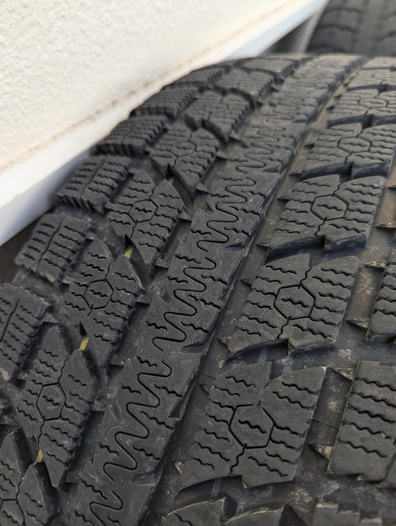  X5 18インチ スタッドレスタイヤ ホイールセット 1/2まで出品