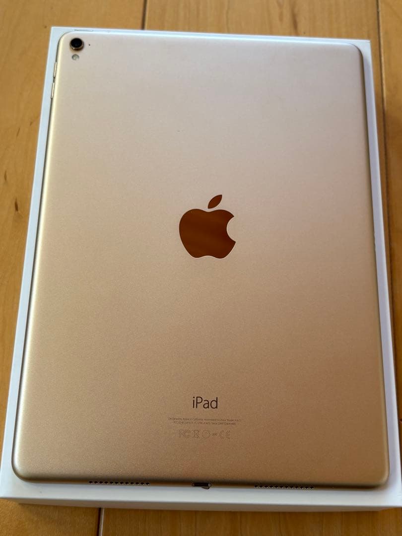 【美品】iPad Pro 9.7インチ　A1673