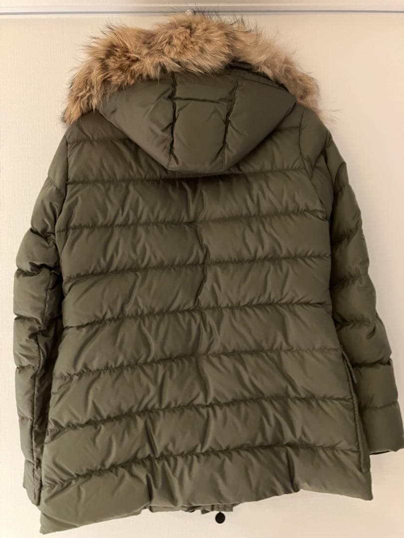 【美品】MONCLER オリーブ ダウンジャケット フード付き